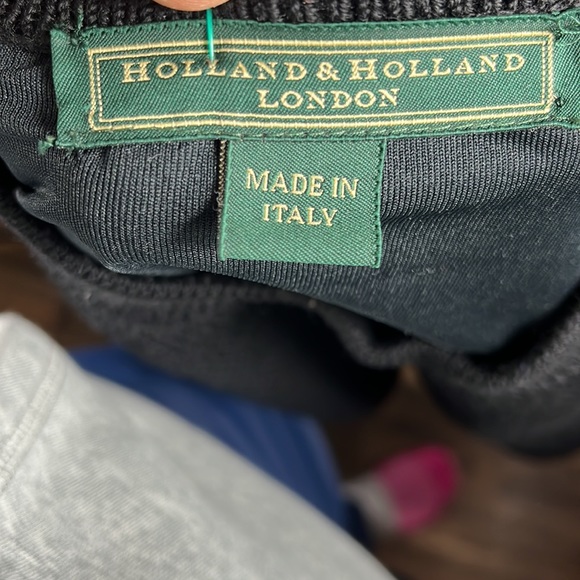 Holland & Holland London Luxury Hunting Crewneck Guide Sweater in Coated Wool. - Picture 7 of 9